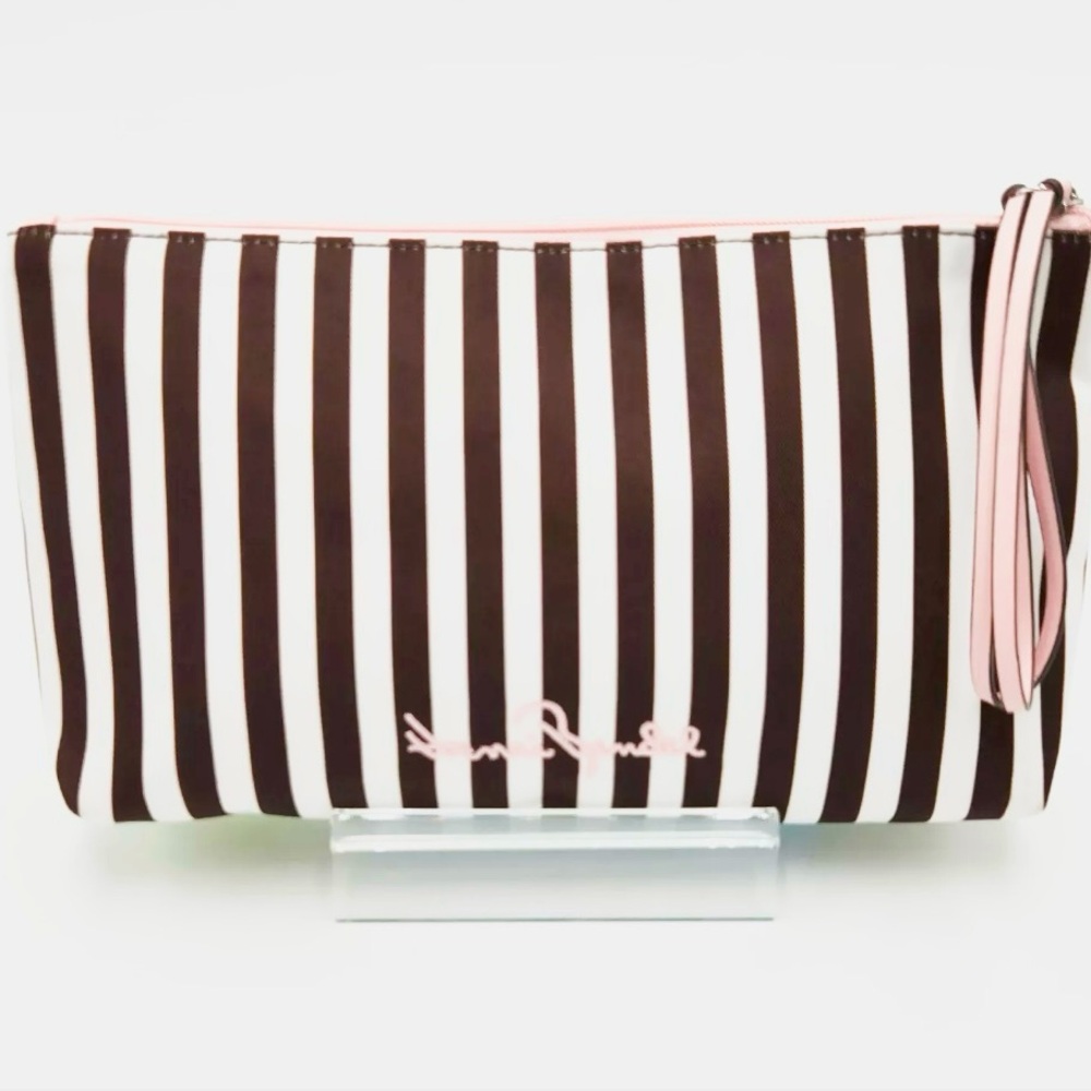 Henri Bendel Large Garden Lady
Cosmetic Bag NWT - Picture 3 of 6